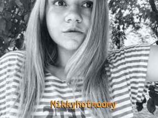 Nikkyhotmoomy