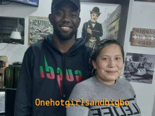 Onehotgirlsandbigbo