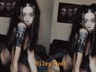 Riley_Ryot