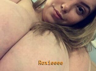 Roxieeee