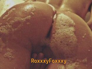 RoxxxyFoxxxy