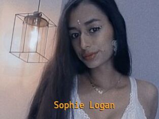 Sophie_Logan
