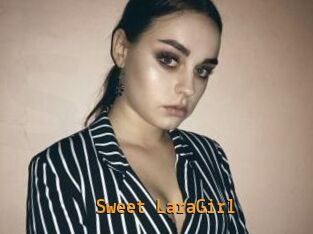 Sweet_LaraGirl