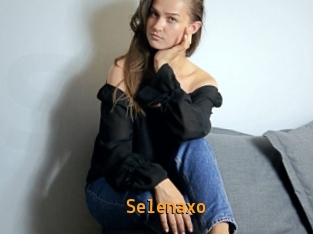 Selenaxo