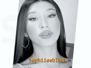 Sophiieeblack