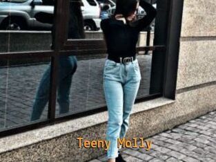 Teeny_Molly