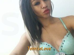 Tonnie_Love