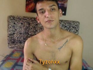 Tyronxx