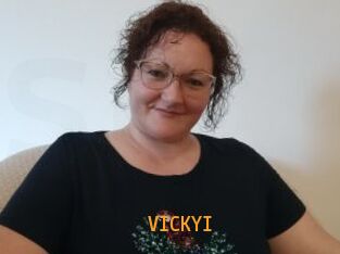 VICKYI