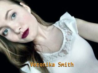 Veronika_Smith