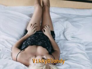 VikkyBlondy