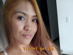 Violet_petite