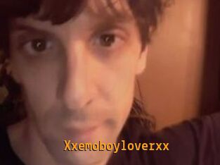 Xxemoboyloverxx